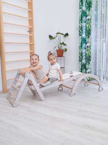 Pikler-Dreieck Set aus 4 Teilen: Indoor-Spielplatzbogen und Dreieck-Klettergerüst, Montessori-Toddler-Spielgymnastik